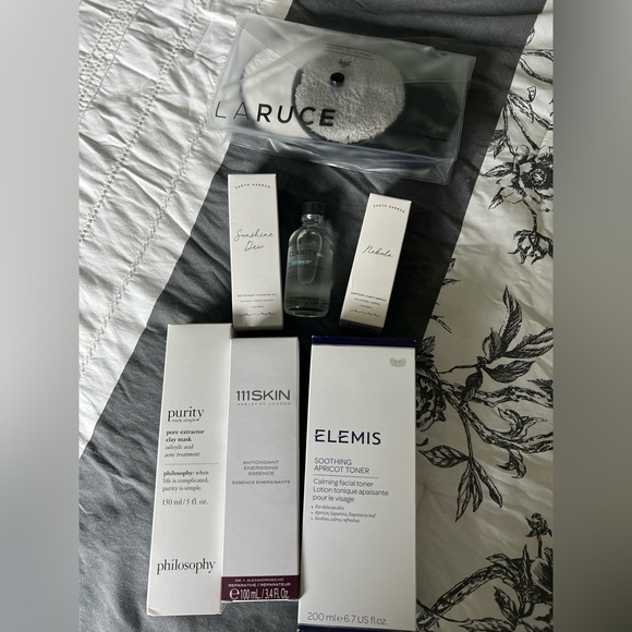 Boxy Charm Box - Picture 3 of 5